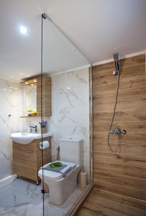 Kaiafas Luxury Philoxenia Apartment Nea Peramos  Exterior photo