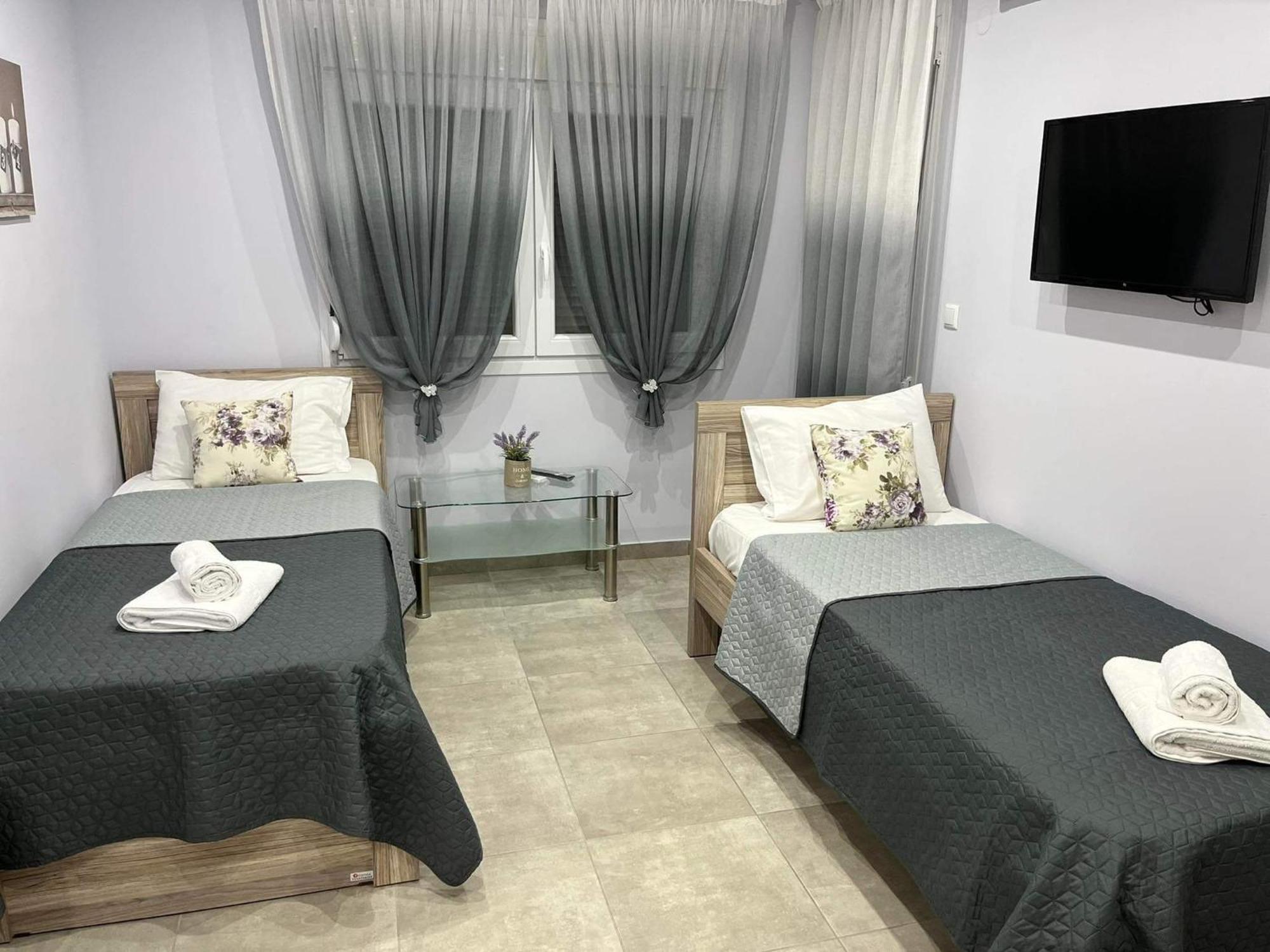Kaiafas Luxury Philoxenia Apartment Nea Peramos  Room photo